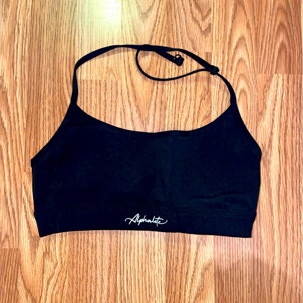 Alphalete Halter Sportsbra